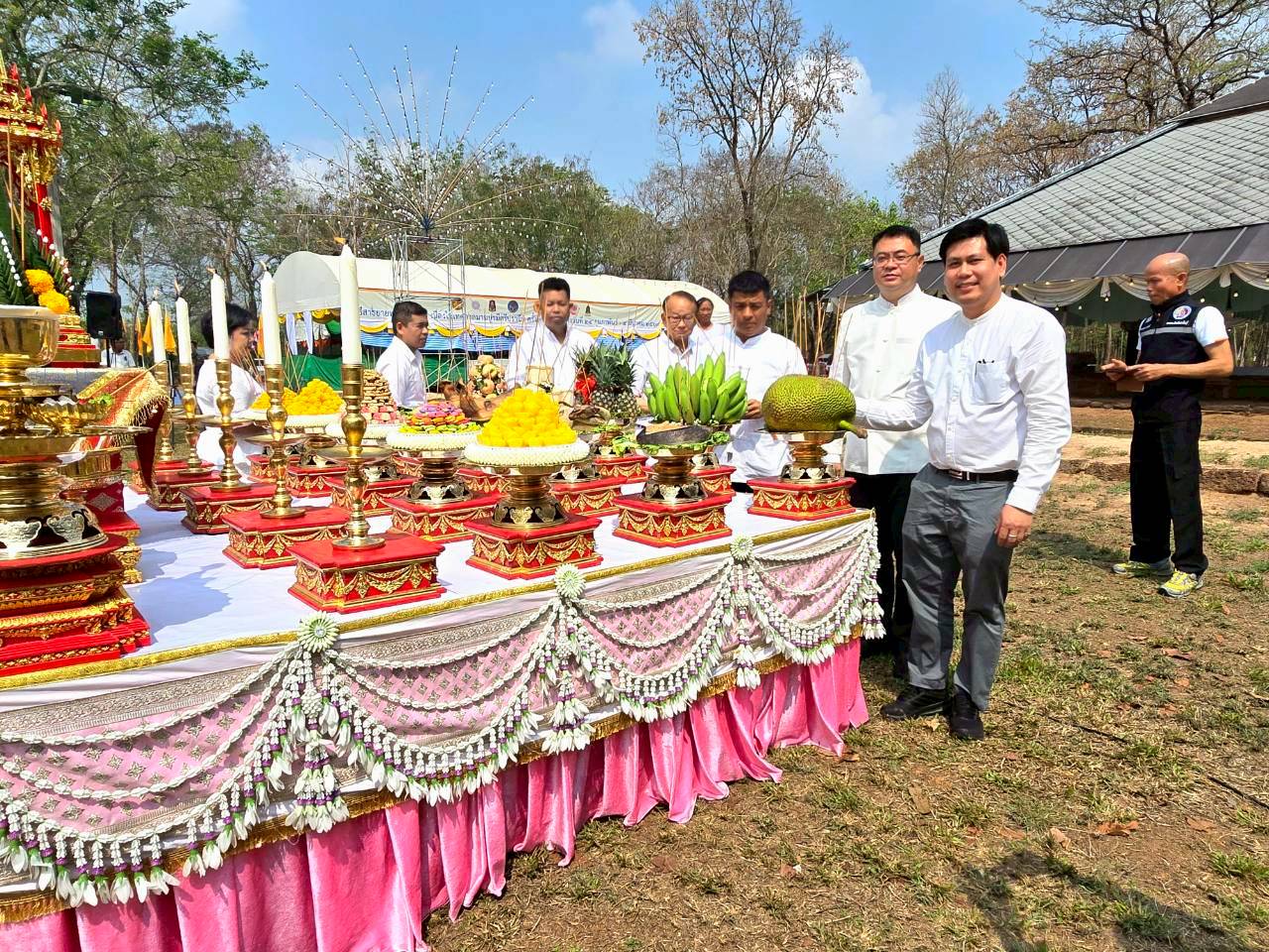 title - วันที่ 24 กุมภาพันธ์ 2569 นายวิทูล ประดิษฐบุญ พร้อมด้วย เจ้าหน้าที่ ส.ป.ก.ปราจีนบุรี เข้าร่วมพิธีบวงสรวงงานเทศกาลมาฆปูรมีศรีปราจีน ครั้งที่ 40